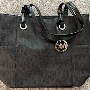 Michael Kors Jetsetter Tote Black